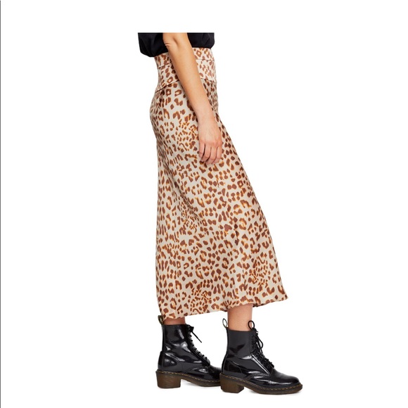 Free People Normani Leopard bias cut midi silk - Picture 2 of 4